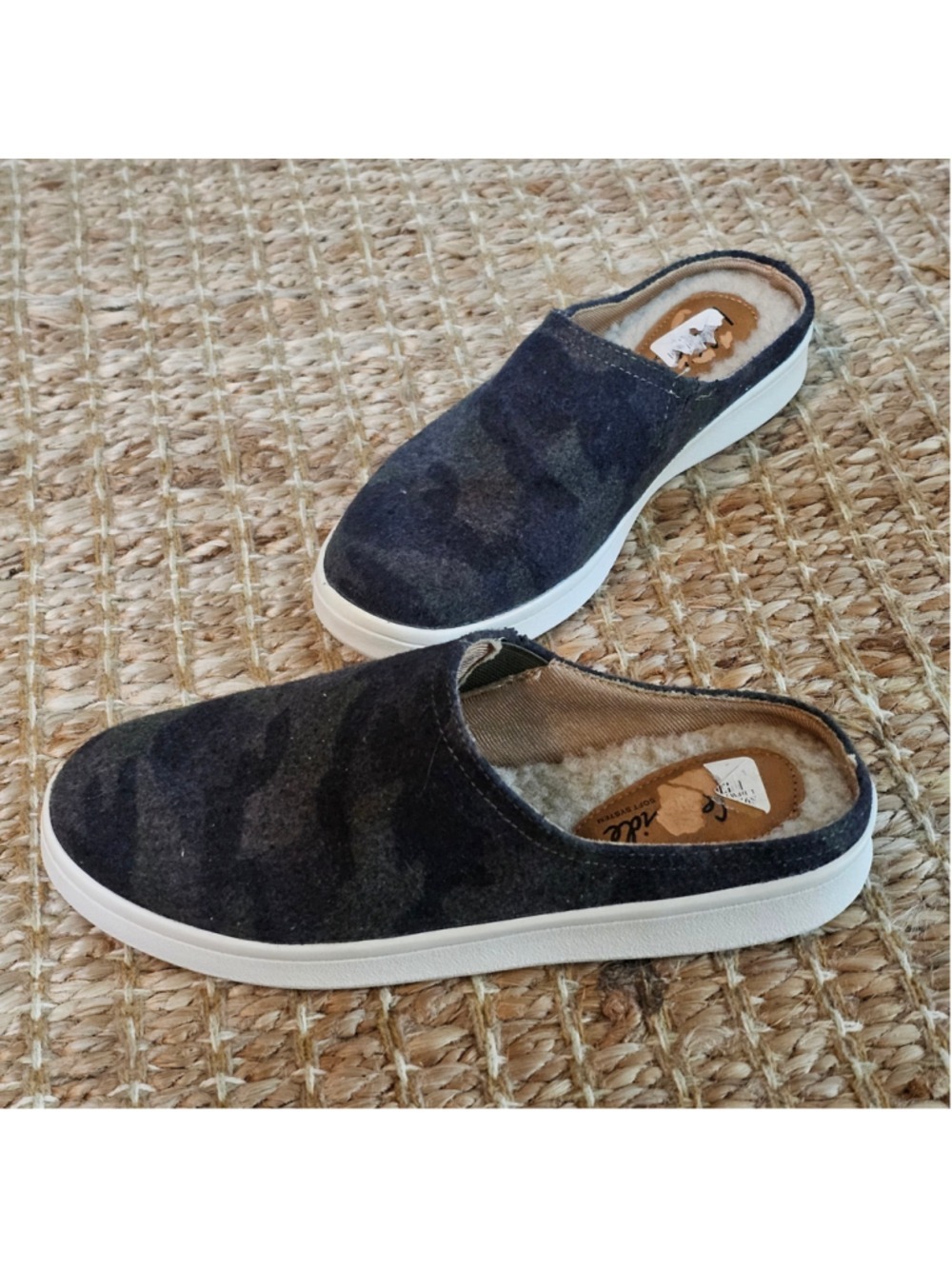 LifeStride Nomad Camo Mule Shoes Womens 5.5M Faux Fur Lined Soft System NWOB - Picture 8 of 8